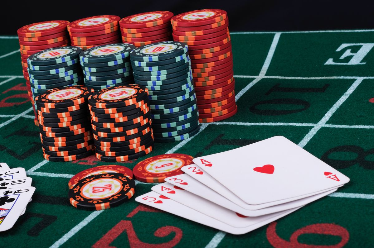 Baba Wild Slots کھلاڑیوں کے لیے لائیو کیسینو سیکشن